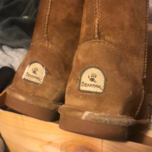 Sold- Bearpaws boot...mid calf - Picture 3 of 4